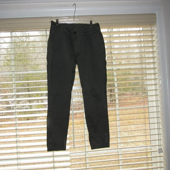 ATHLETA Green Athletic Zip Skinny Pants Size 8 - Picture 1 of 6